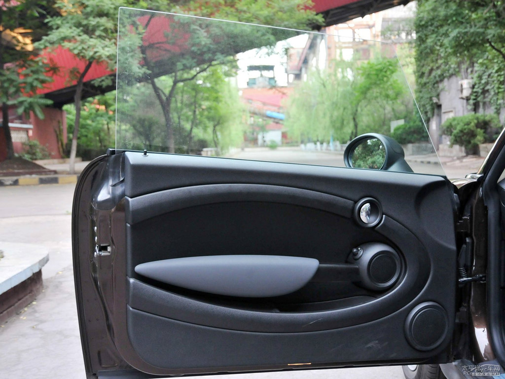 熱巧克力色MINI CLUBMAN車(chē)廂內(nèi)飾圖片