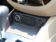 2011款 2.4L 兩驅(qū)至尊版 5座