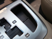 2011款 2.4L 兩驅(qū)至尊版 5座