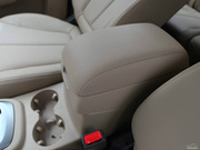 2011款 2.4L 兩驅(qū)至尊版 5座