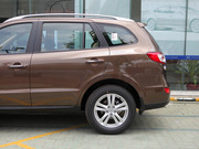 2011款 2.4L 兩驅(qū)至尊版 5座 2011款 2.4L 兩驅(qū)至尊版 5座
