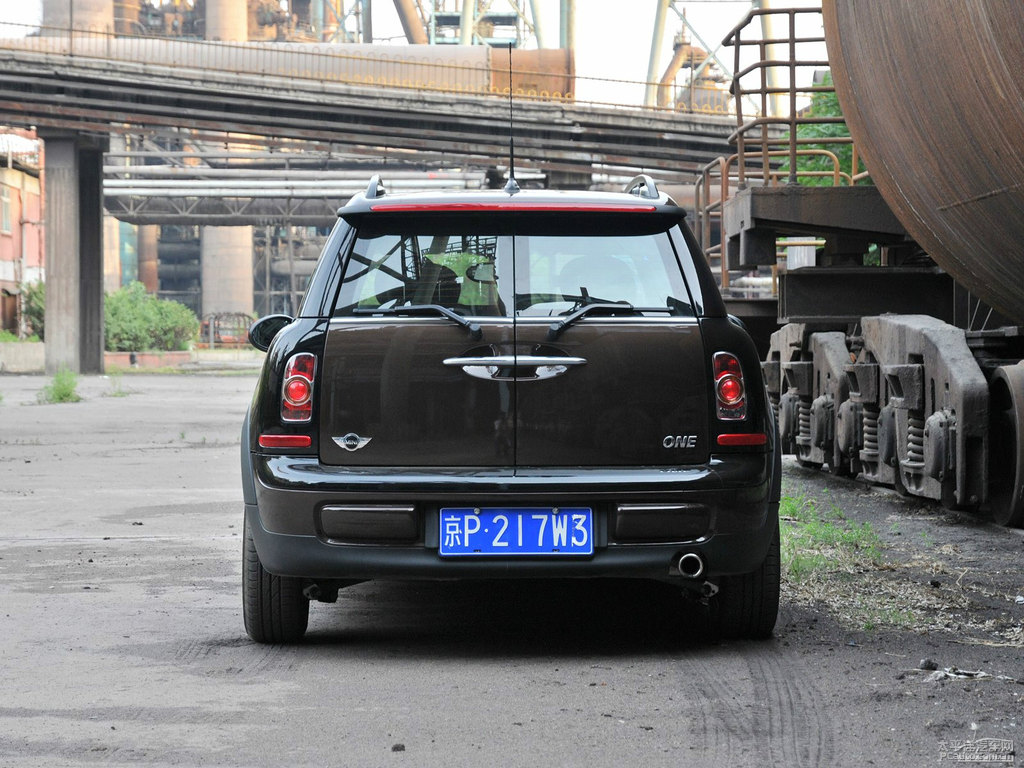 熱巧克力色MINI CLUBMAN整車外觀外觀圖片