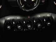 2011款 1.6L ONE 2011款 1.6L ONE