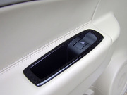 2010款 2.5L 兩驅(qū)舒適版