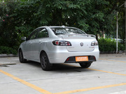 2010款 三廂 1.5L MT 運動版 2010款 三廂 1.5L MT 運動版