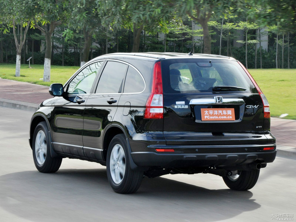 彩晶黑本田CR-V外觀圖片