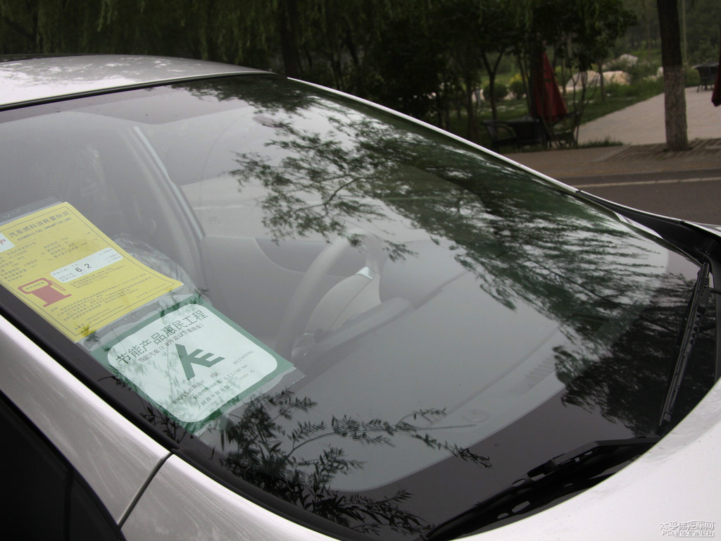 月光銀騏達(dá)車身外觀圖片