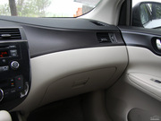 2011款 1.6L CVT智能版 2011款 1.6L CVT智能版