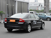 2011款 2.0T 智雅版 2011款 2.0T 智雅版