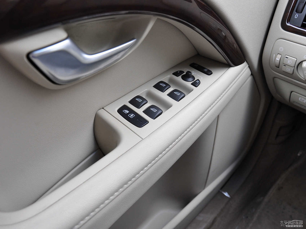 ľڽ֠S80L(ni)DƬ