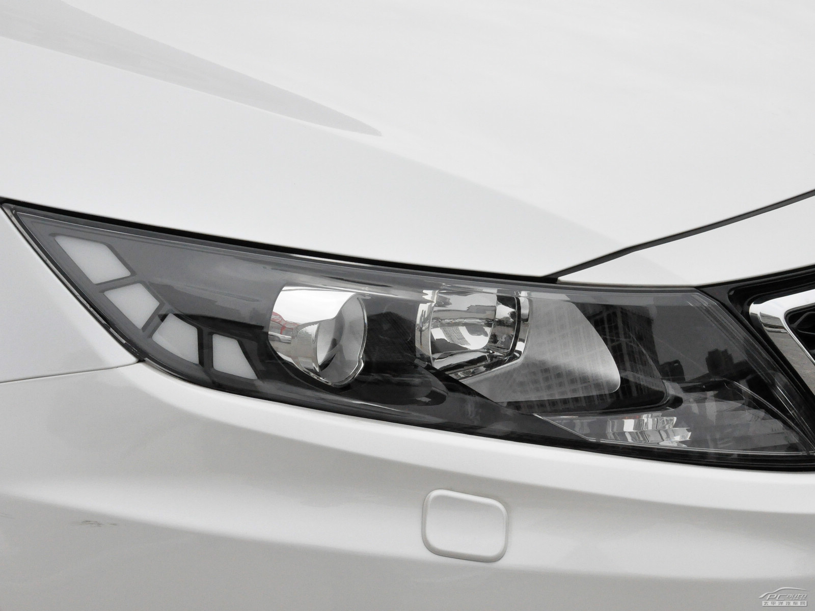 起亞K5凱酷外觀高清大圖