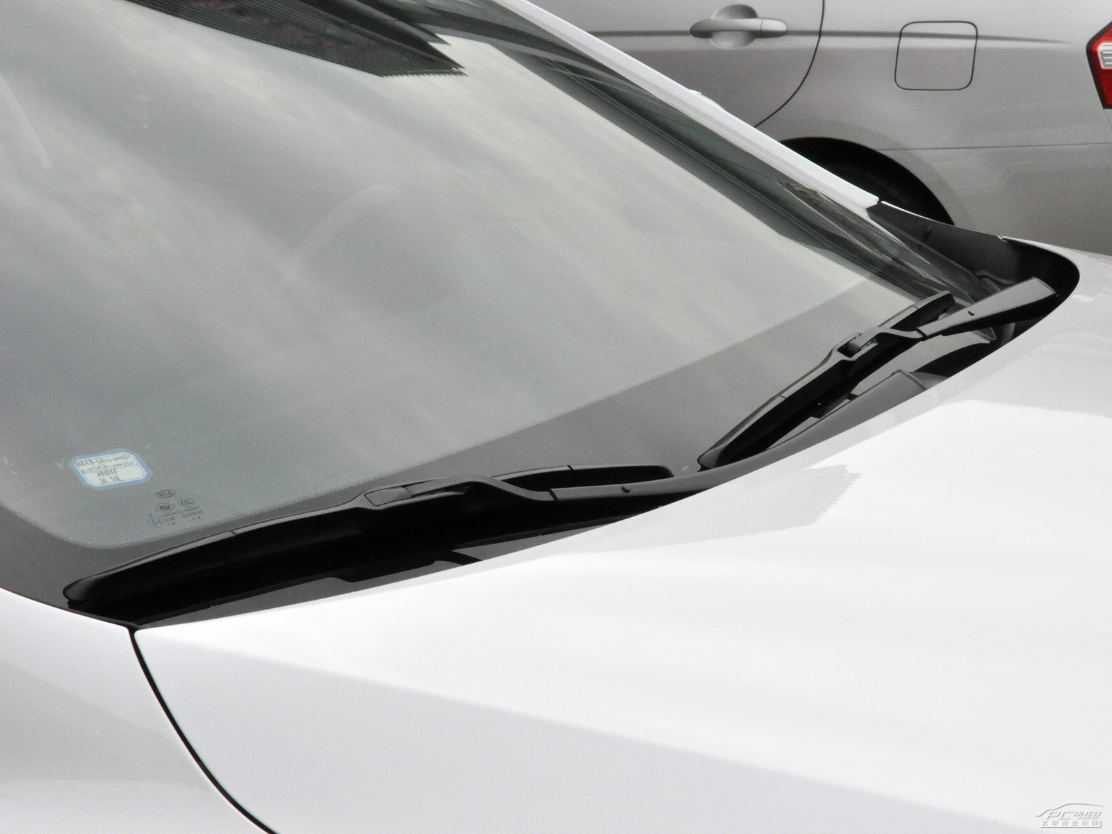 起亞K5凱酷外觀高清大圖