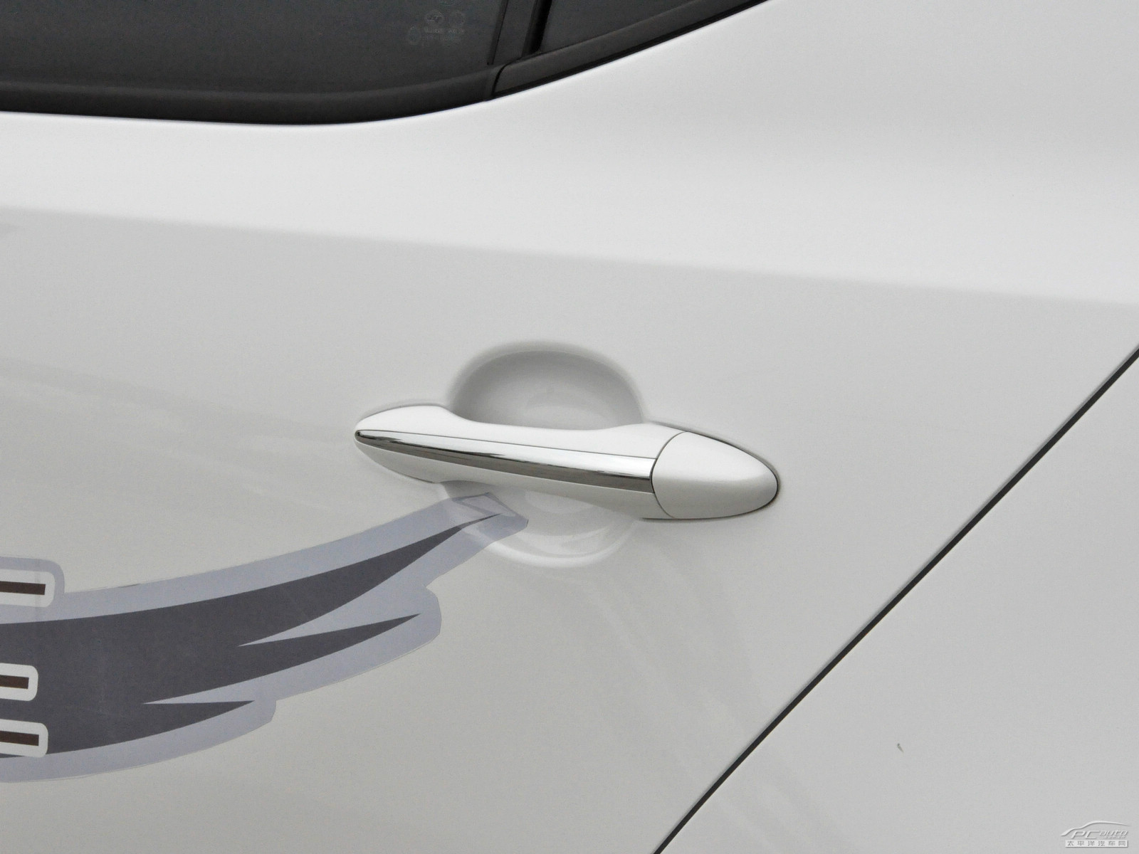 起亞K5凱酷外觀高清大圖