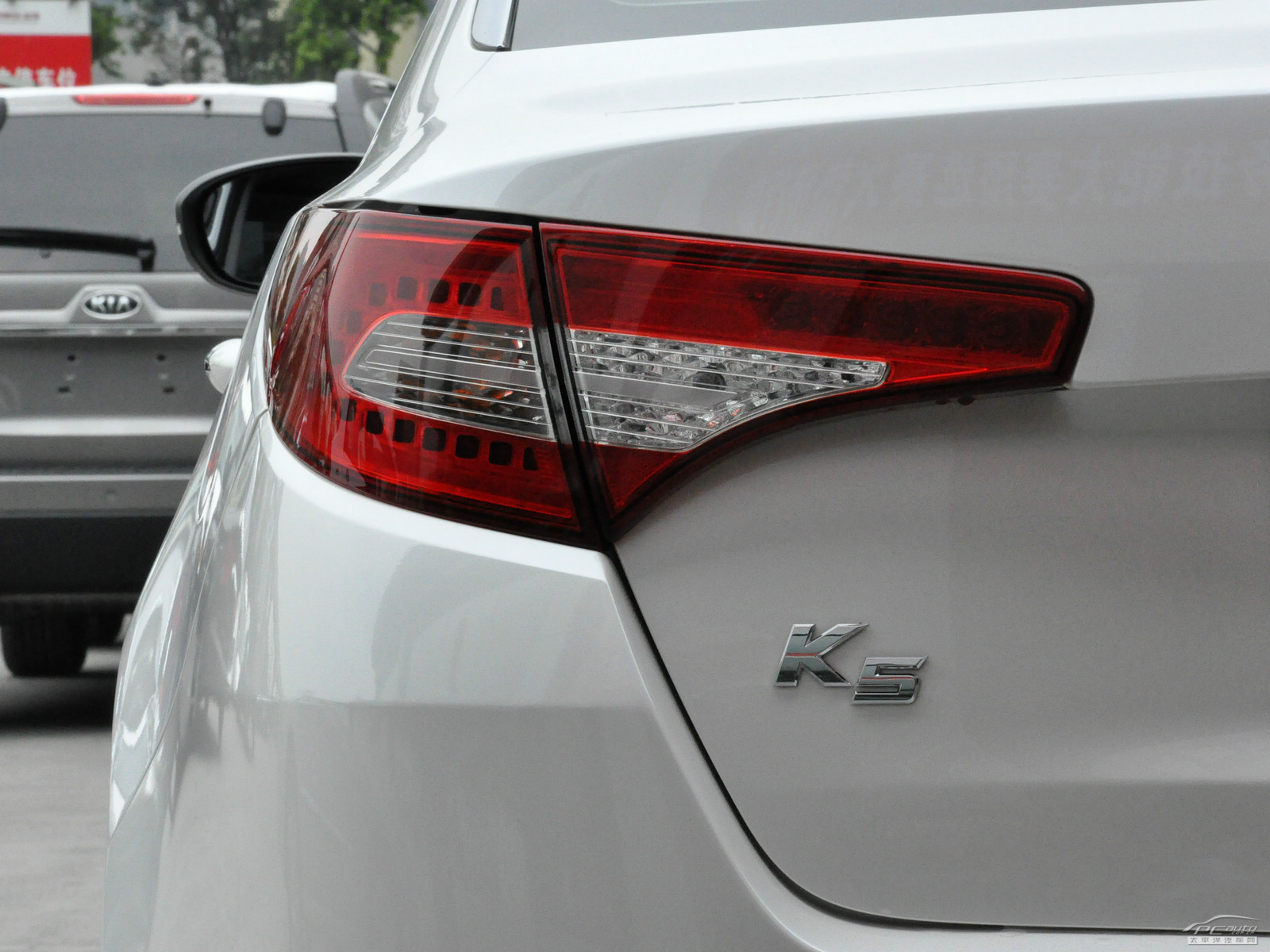 起亞K5凱酷外觀高清大圖