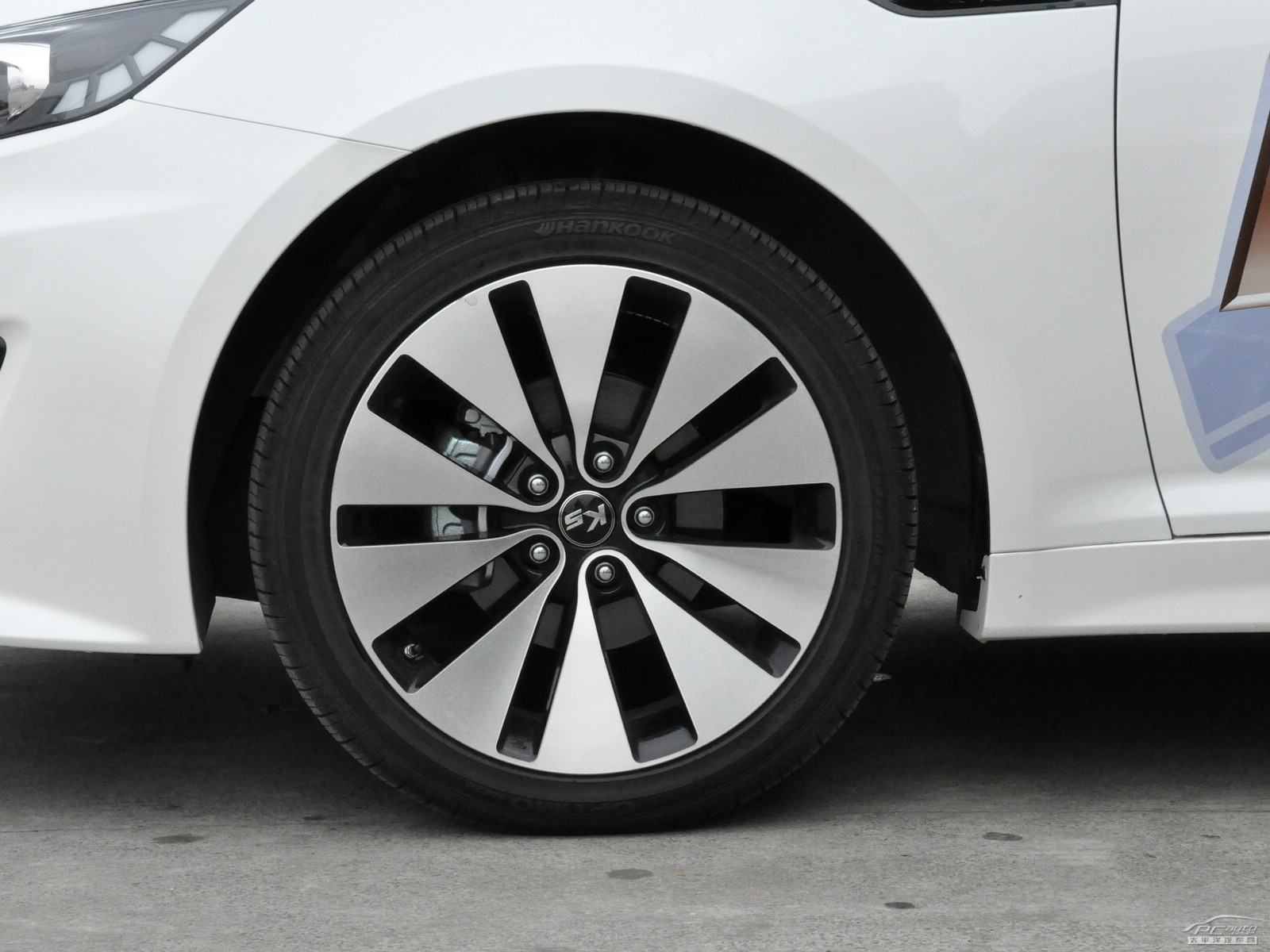 起亞K5凱酷外觀高清大圖