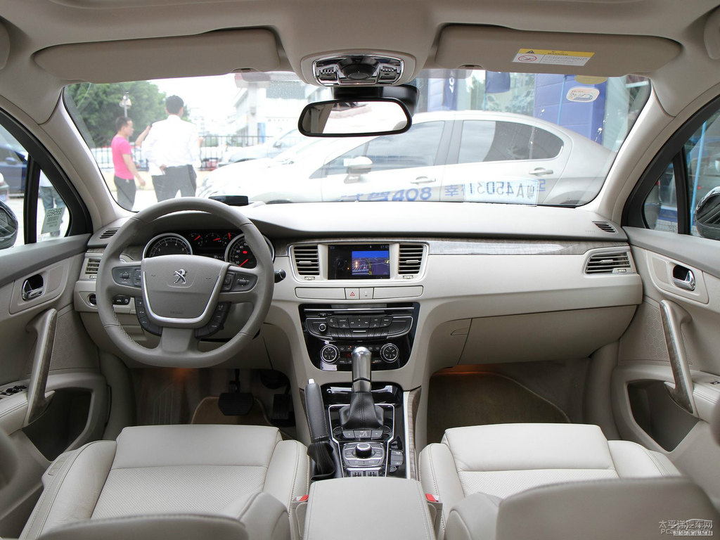 碳晶黑標(biāo)致508車廂內(nèi)飾圖片