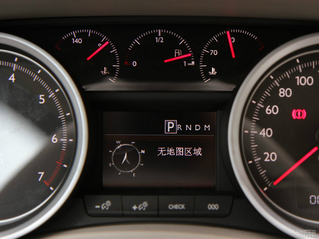 碳晶黑標致508中控內(nèi)飾圖片