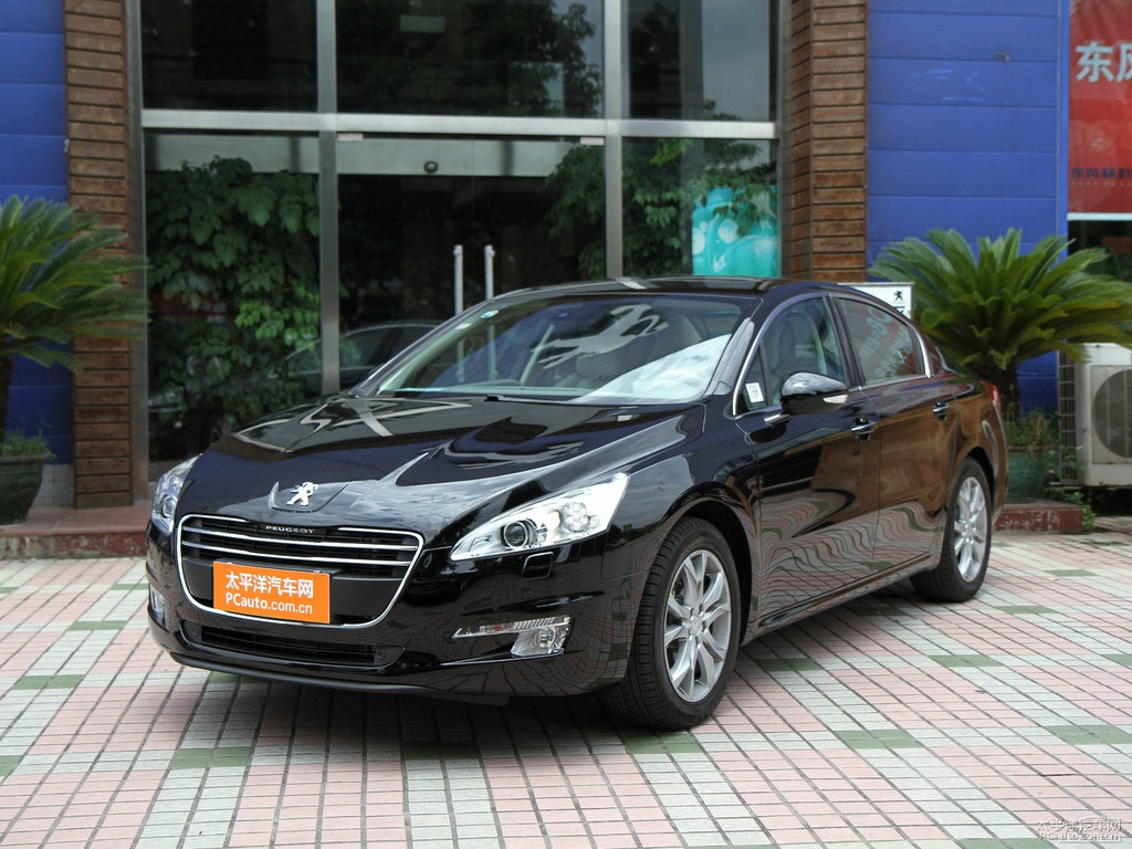 碳晶黑標(biāo)致508整車(chē)外觀外觀圖片