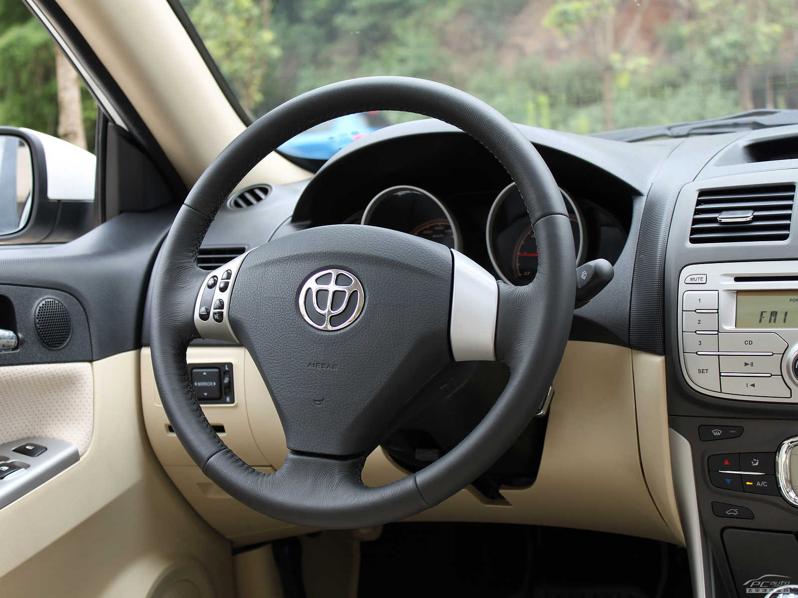 駿捷FSV內飾高清大圖