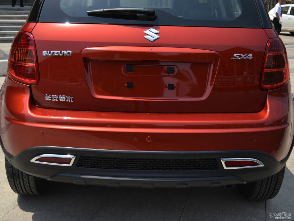 Z(y)SX4^DƬ