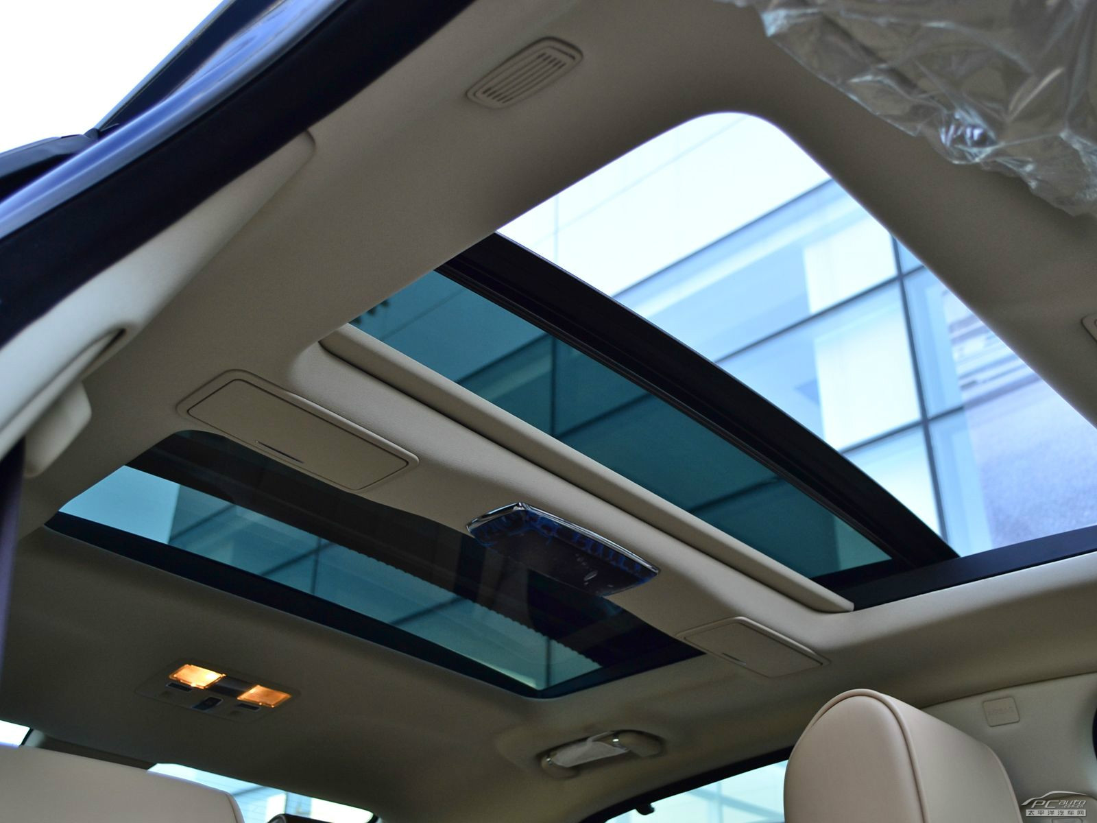 捷豹XJ外觀(guān)高清大圖