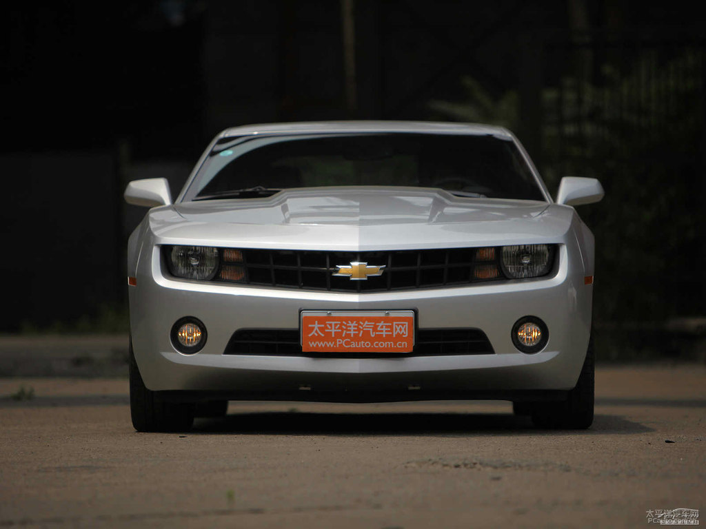 y~_Camaro^DƬ