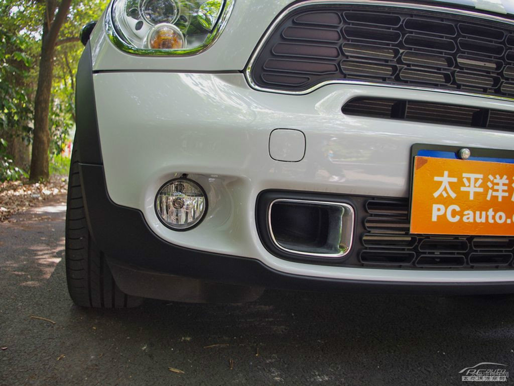 ɫMINI COUNTRYMAN܇^^DƬ
