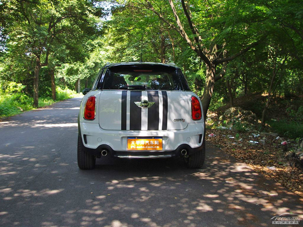 ɫMINI COUNTRYMAN܇(ch)β^DƬ