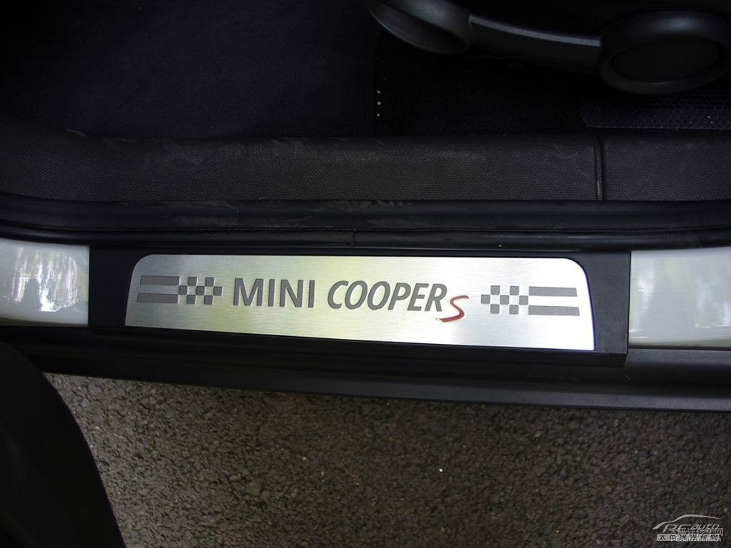 ɫMINI COUNTRYMAN܇(ni)DƬ