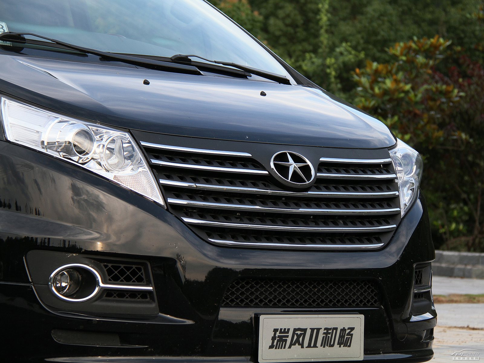 瑞風(fēng)M5外觀高清大圖
