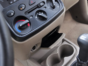 2010款 1.2L 標(biāo)準(zhǔn)型 2010款 1.2L 標(biāo)準(zhǔn)型