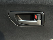 2011款 1.6L 自動尊貴型 2011款 1.6L 自動尊貴型