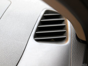 2011款 1.6L 自動尊貴型 2011款 1.6L 自動尊貴型