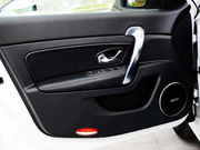 2011款 2.5L 旗艦導(dǎo)航版 2011款 2.5L 旗艦導(dǎo)航版