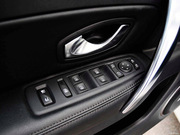 2011款 2.5L 旗艦導(dǎo)航版 2011款 2.5L 旗艦導(dǎo)航版