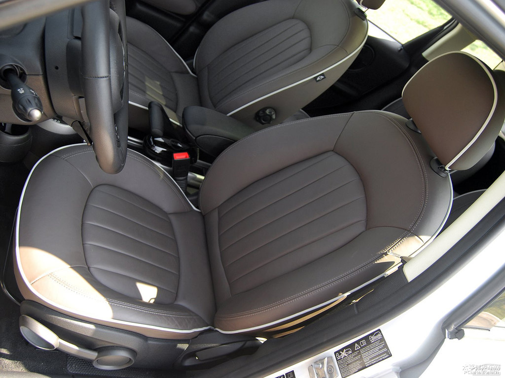 ɫMINI COUNTRYMAN΃(ni)DƬ