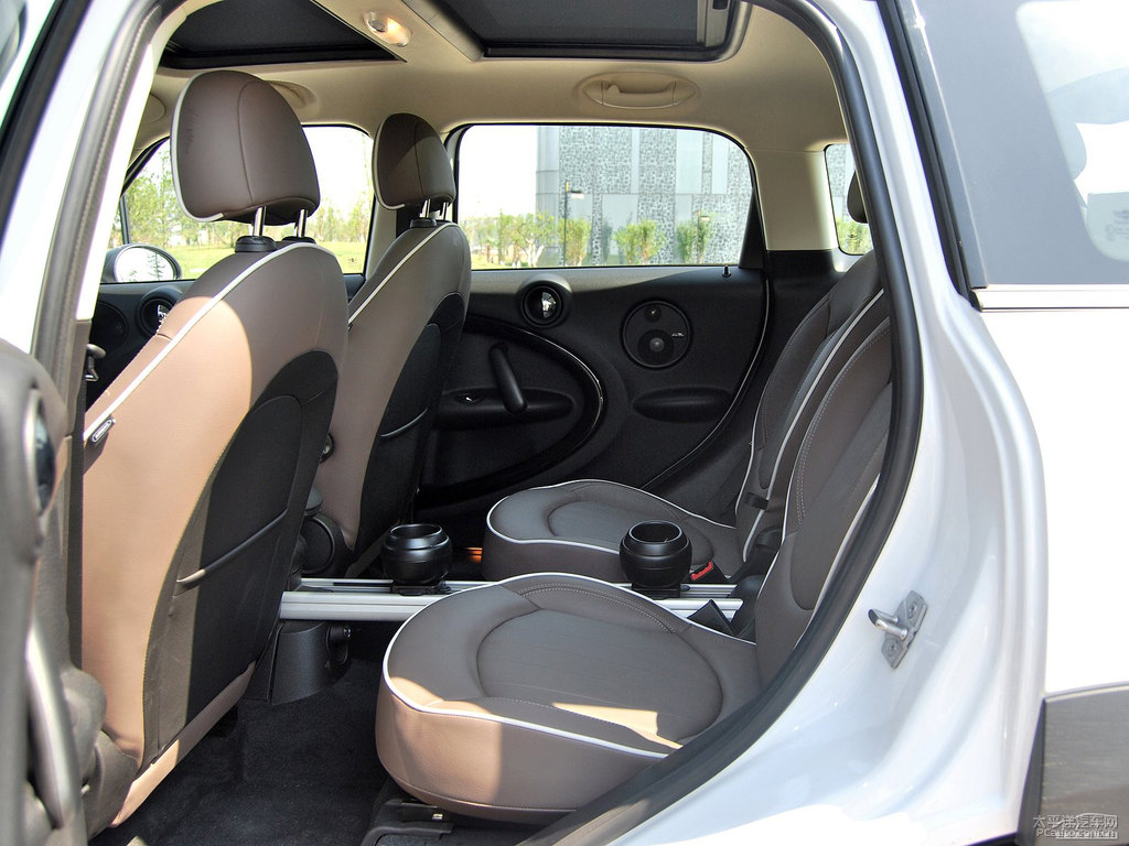 ɫMINI COUNTRYMAN΃(ni)DƬ