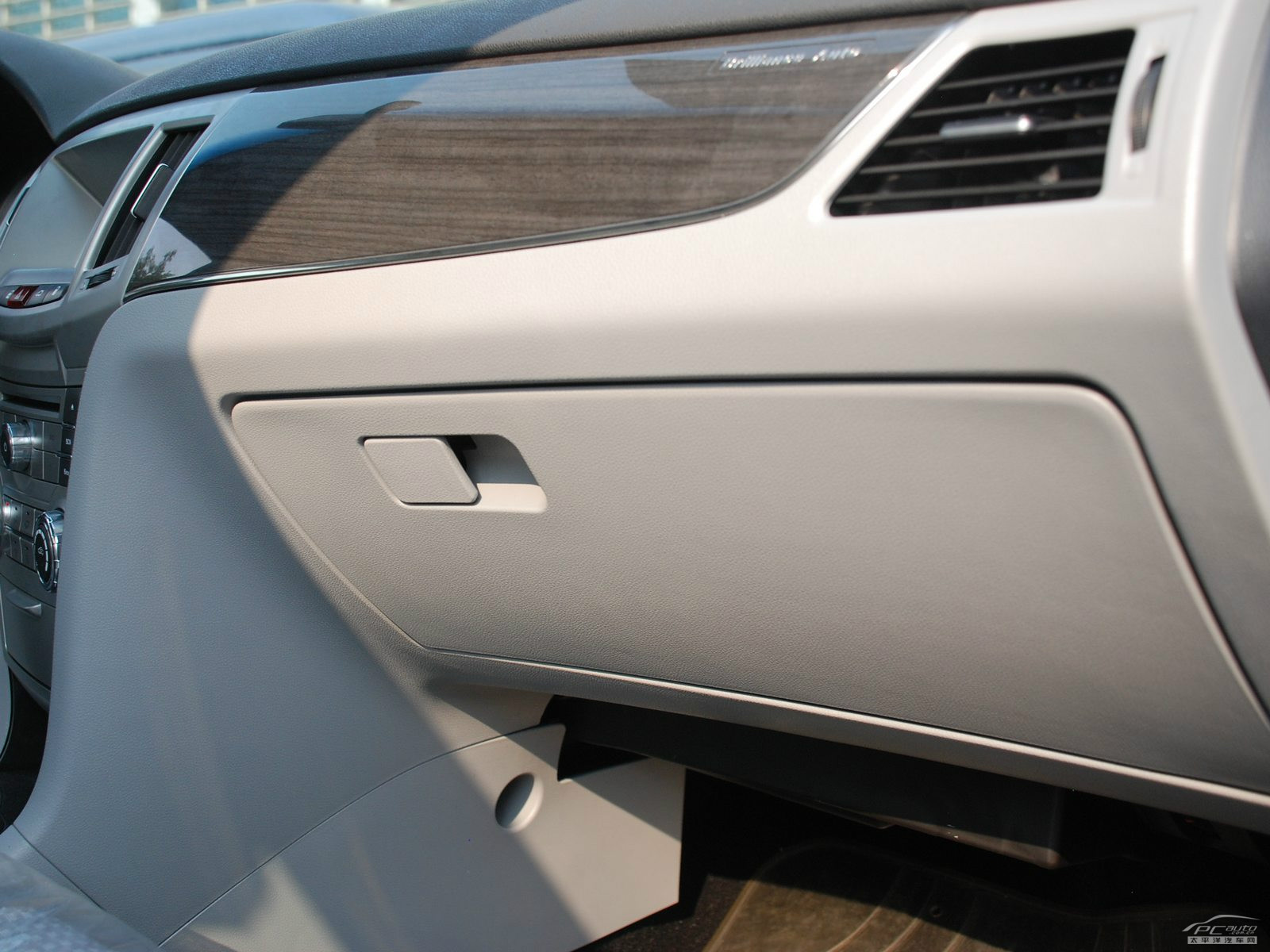 駿捷內(nèi)飾高清大圖