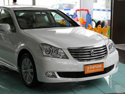 2010款 2.5L Royal 真皮天窗導(dǎo)航版 2010款 2.5L Royal 真皮天窗導(dǎo)航版