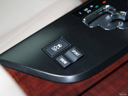 2010款 2.5L Royal 真皮天窗導(dǎo)航版 2010款 2.5L Royal 真皮天窗導(dǎo)航版