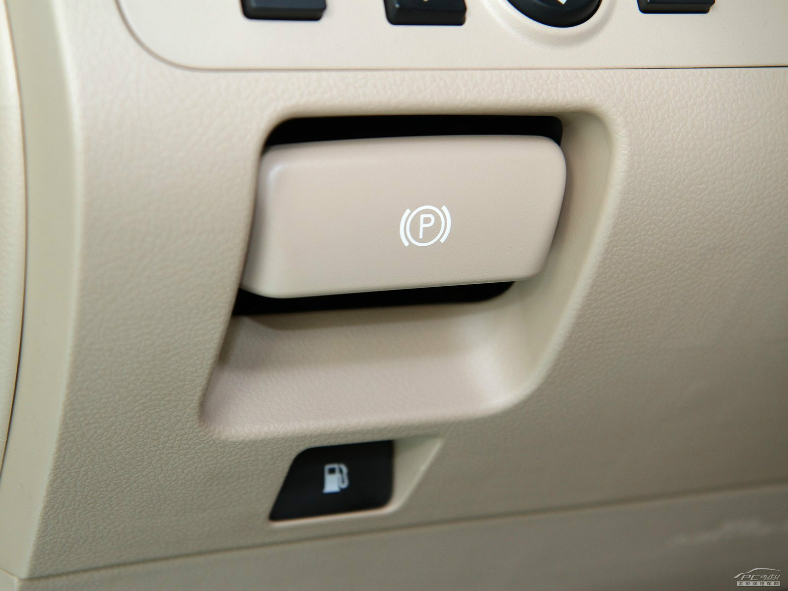 皇冠內(nèi)飾高清大圖