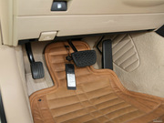 2010款 2.5L Royal 真皮天窗導(dǎo)航版 2010款 2.5L Royal 真皮天窗導(dǎo)航版