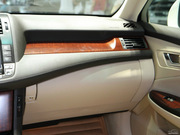 2010款 2.5L Royal 真皮天窗導(dǎo)航版 2010款 2.5L Royal 真皮天窗導(dǎo)航版