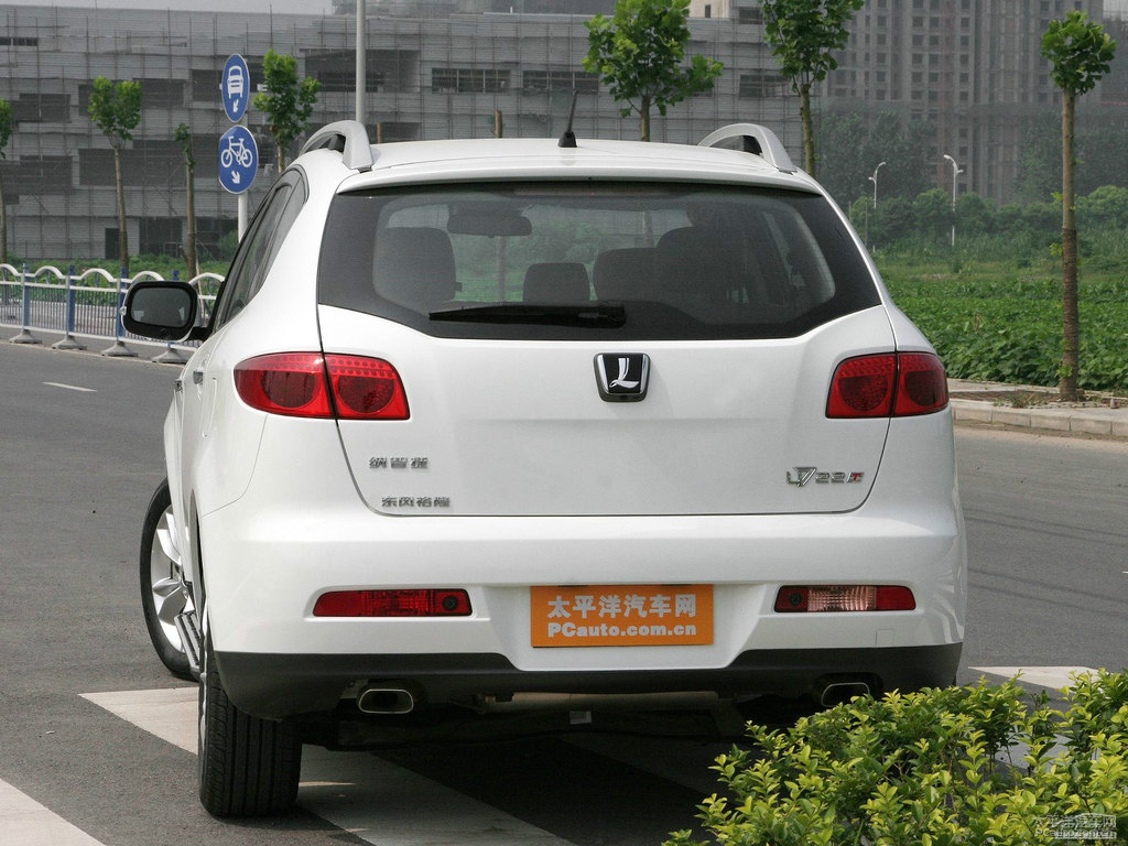 ɰ׼{ǽݴ7 SUV^DƬ