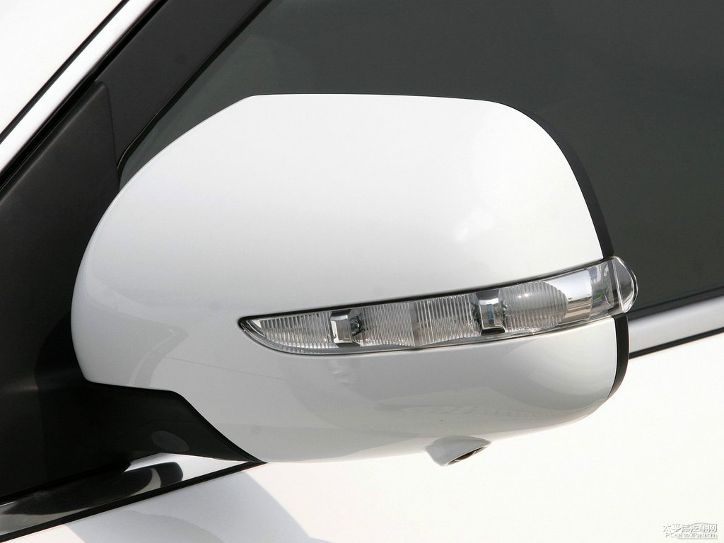 ɰ׼{ǽݴ7 SUV^DƬ