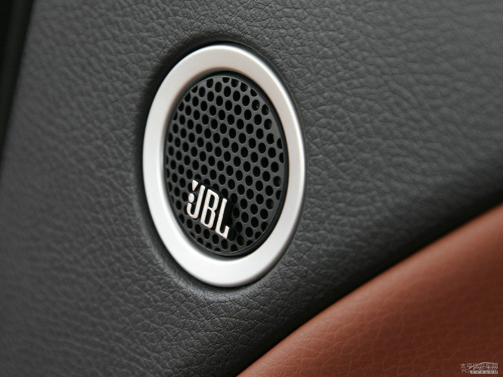 ɰ׼{ǽݴ7 SUV(ni)DƬ