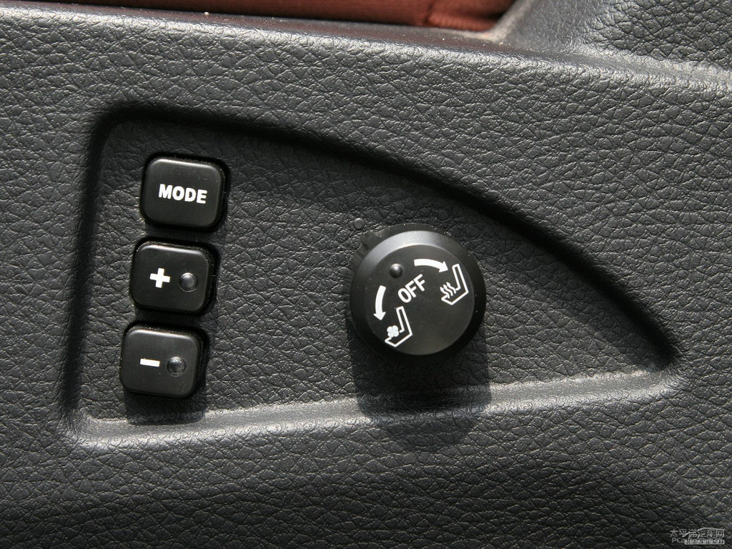 ɰ׼{ǽݴ7 SUV(ni)DƬ