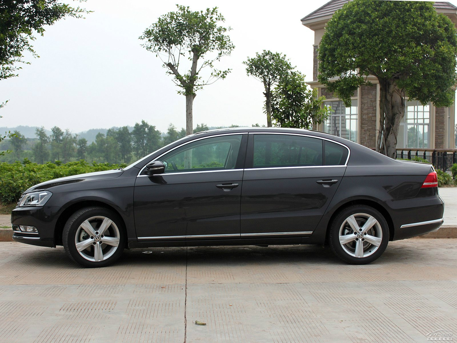 邁騰外觀高清大圖