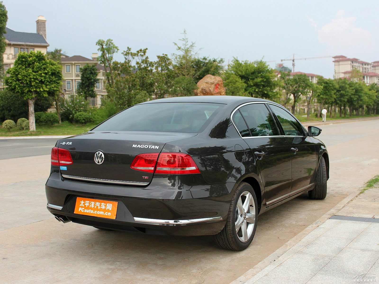 邁騰外觀高清大圖