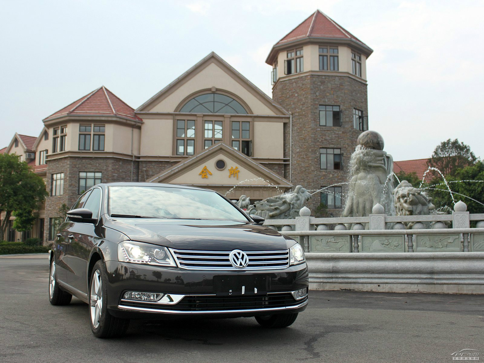 邁騰外觀高清大圖